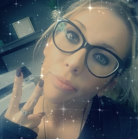 Meet your Posher, PINKY ๐ - Picture 7 of 8